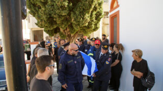 Κηδεία πυροσβέστη στη Ρόδο