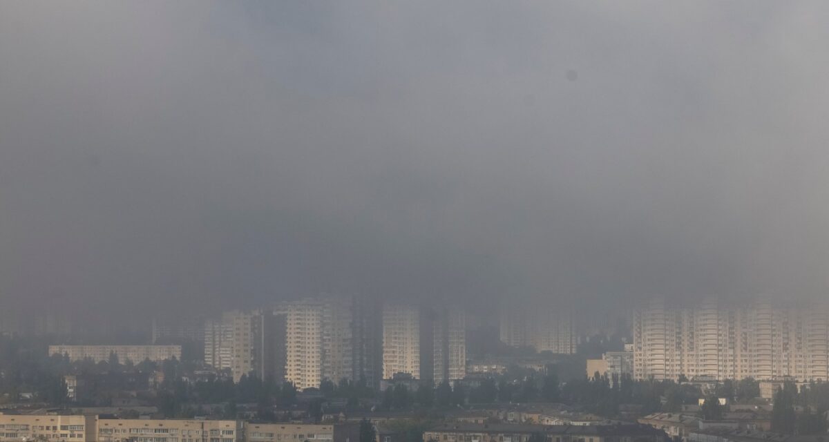 Ουκρανία: 4 νεκροί από ρωσικές επιθέσεις - Τα 155 δισεκατομμύρια δολάρια θα φθάσει το κόστος του πολέμου το 2026