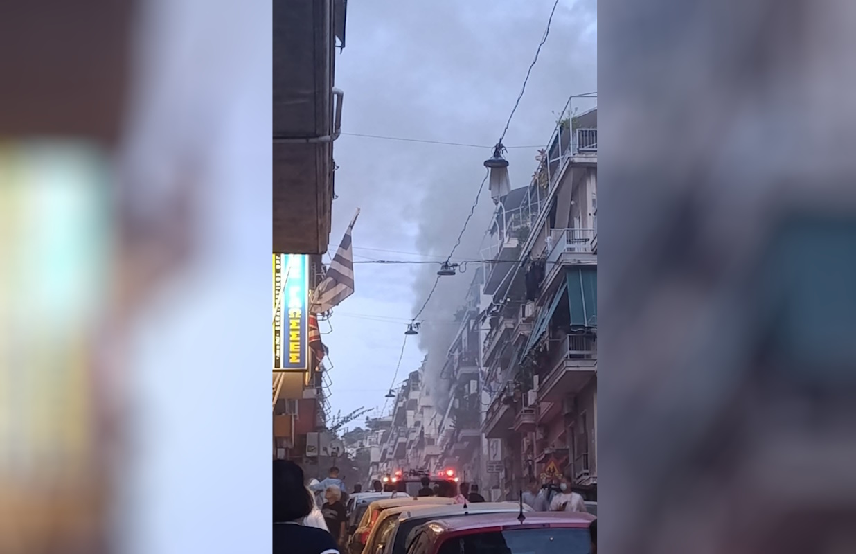 Φωτιά στην Κυψέλη, σε διαμέρισμα στην οδό Πυθίας