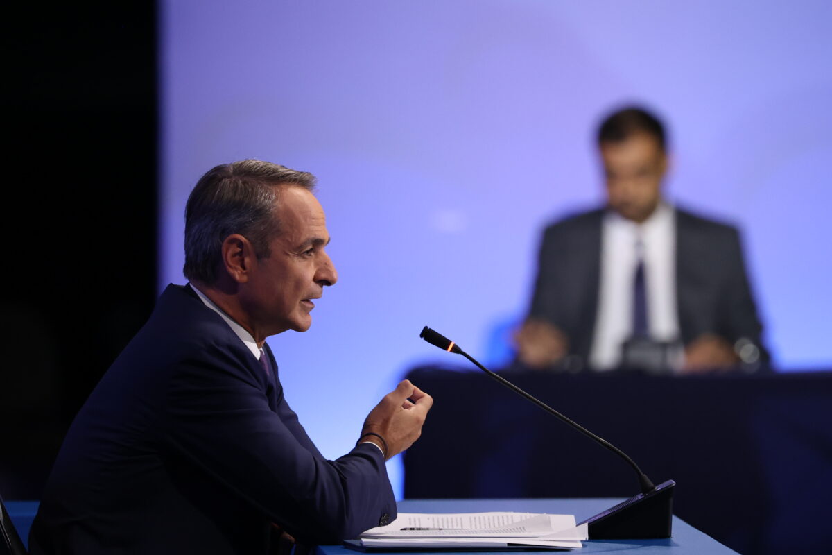 Μητσοτάκης για «ΠΑΣΟΚ ωραία χρόνια» - Κάνουν μνημόσυνο για μια εποχή που το χρέος πήγε στο 100% του ΑΕΠ