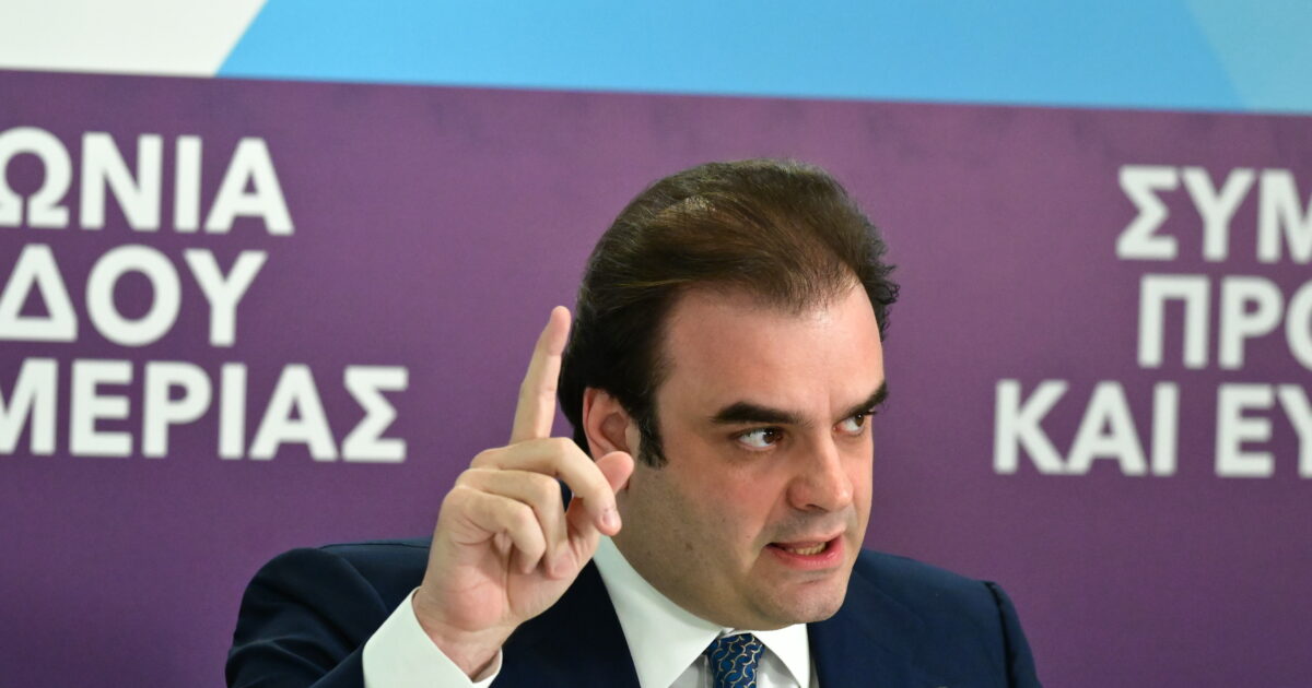 Πιερρακάκης για τις παροχές Μητσοτάκη από τη ΔΕΘ: «Λαϊκισμός είναι να τάζεις χρήματα που δεν υπάρχουν» Πιερρακάκης για τις παροχές Μητσοτάκη από τη ΔΕΘ: «Λαϊκισμός είναι να τάζεις χρήματα που δεν υπάρχουν»