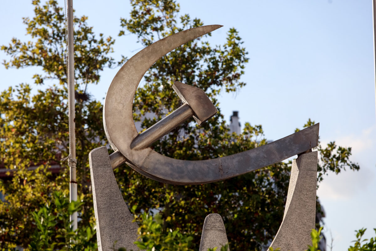 ΚΚΕ για κοστολογημένα προγράμματα: «Κάλπικος καβγάς κυβέρνησης, ΠΑΣΟΚ και κόμματος Τσίπρα» | Επικαιρότητα στο PlusTV.gr