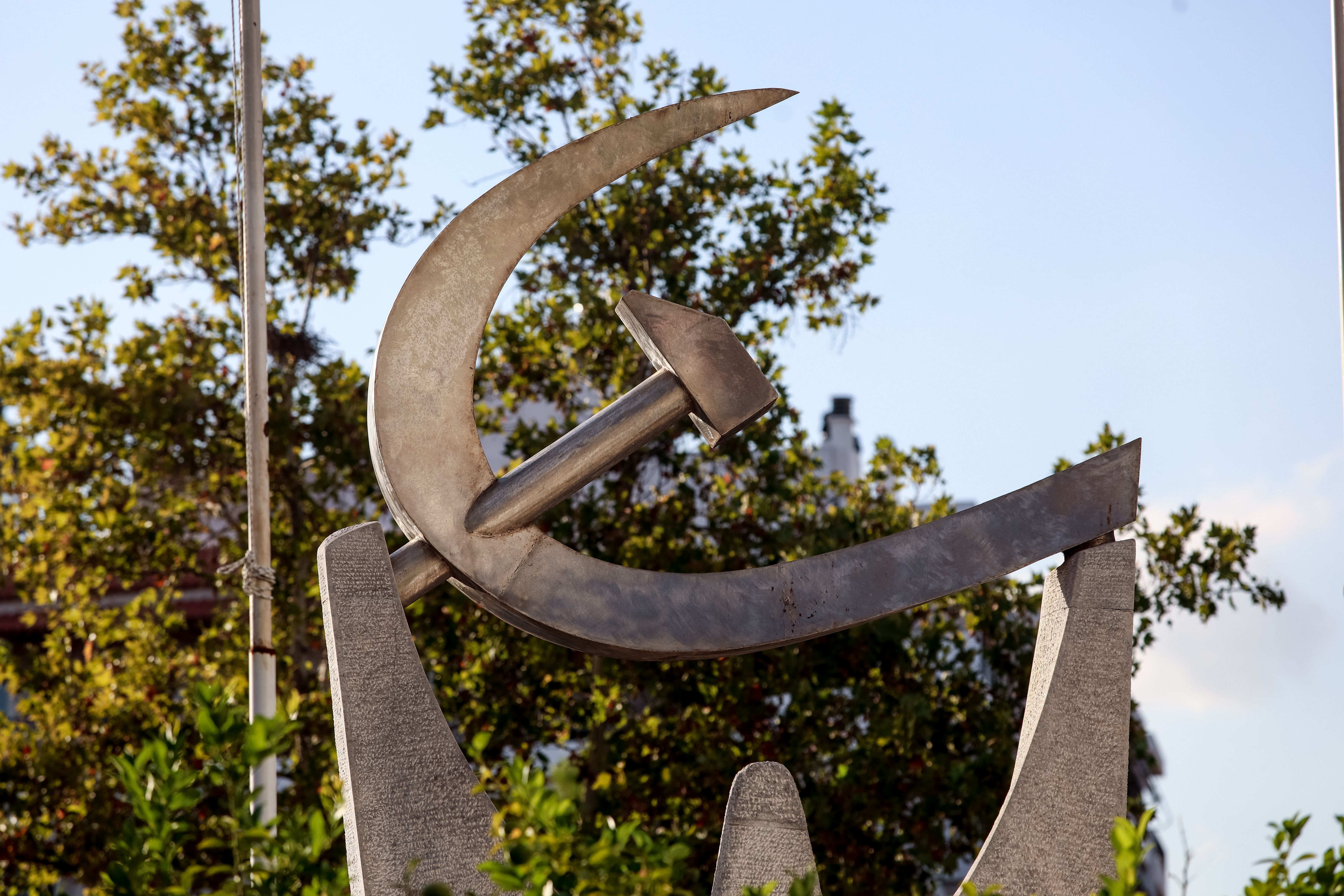 ΚΚΕ για κοστολογημένα προγράμματα: «Κάλπικος καβγάς κυβέρνησης, ΠΑΣΟΚ και κόμματος Τσίπρα»