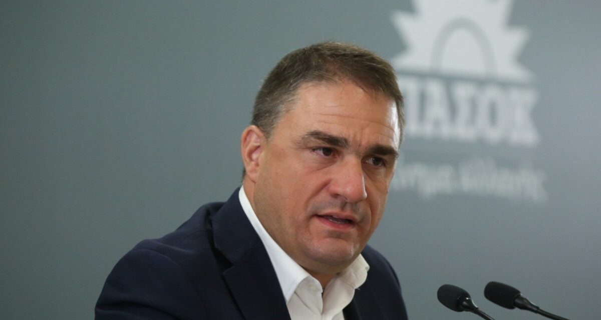 Κώστας Τσουκαλάς: «Πίνετε εδώ και χρόνια στην υγειά των κορόιδων μαζί με τα funds και τους servicers»
