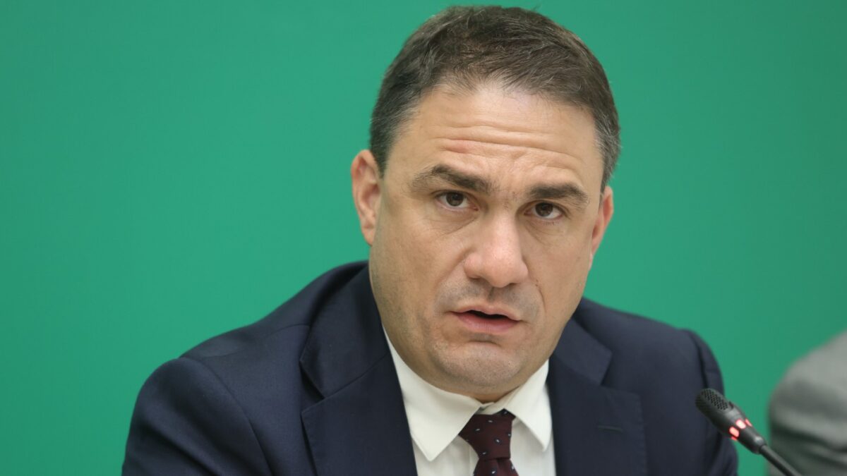 Ο Κώστας Τσουκαλάς