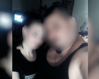 Το ζευγάρι που διέμενε στο διαμέρισμα στην Κυψέλη, όπου εντοπίστηκε το δολοφονημένο βρέφος