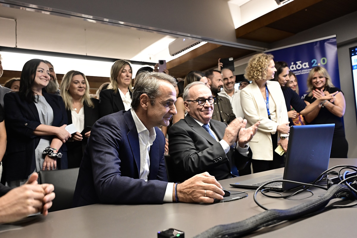Ο πρωθυπουργός, Κυριάκος Μητσοτάκης στα γραφεία της Ειδικής Υπηρεσίας Συντονισμού Ταμείου Ανάκαμψης, στην Πανεπιστημίου την Τρίτη 29 Σεπτεμβρίου 2026
