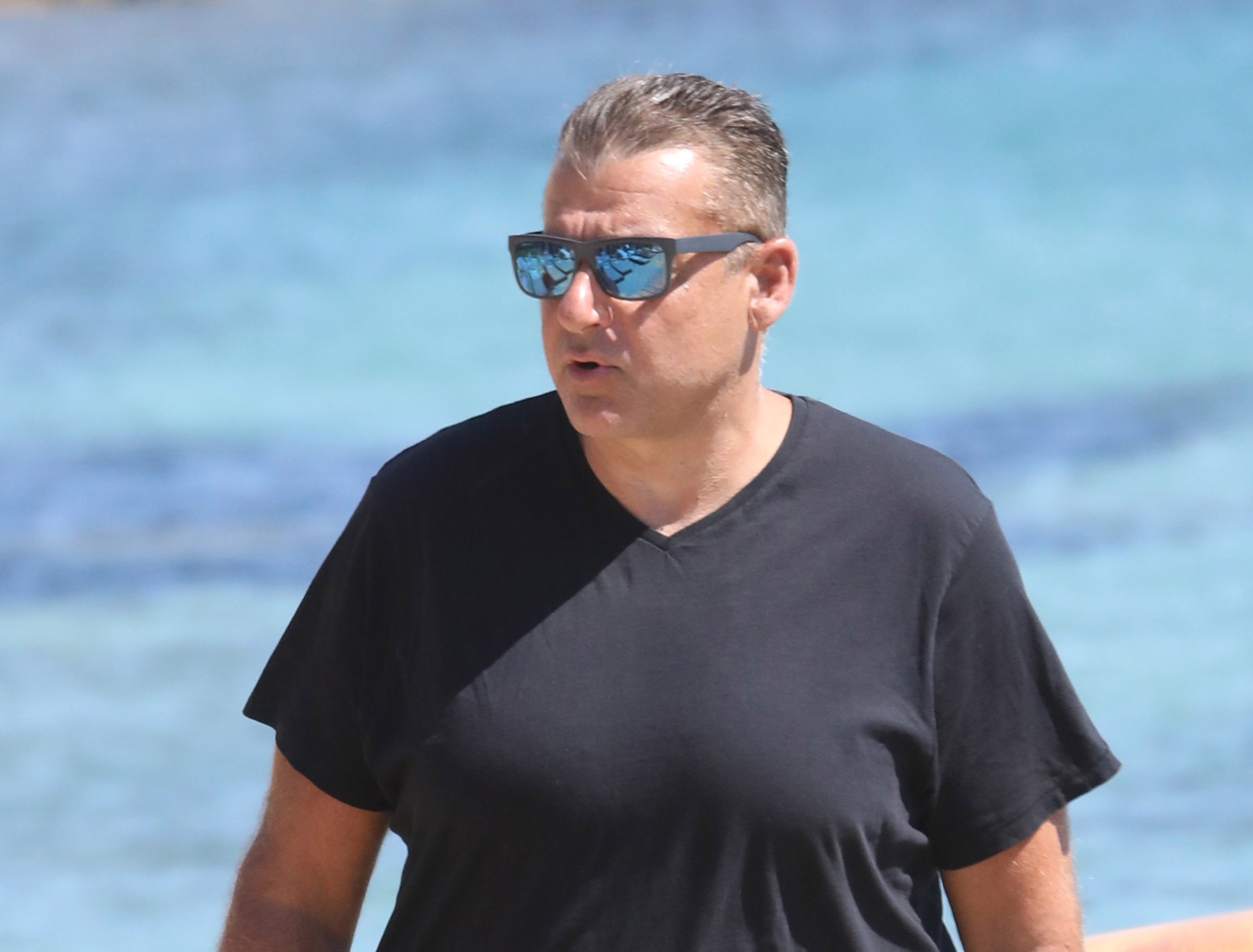 Ο Γιώργος Λιάγκας για βουτιές στη Βουλιαγμένη μετά το ταξίδι στη Γαλλική Ριβιέρα: «Σαν το σπίτι σου πουθενά» έγραψε