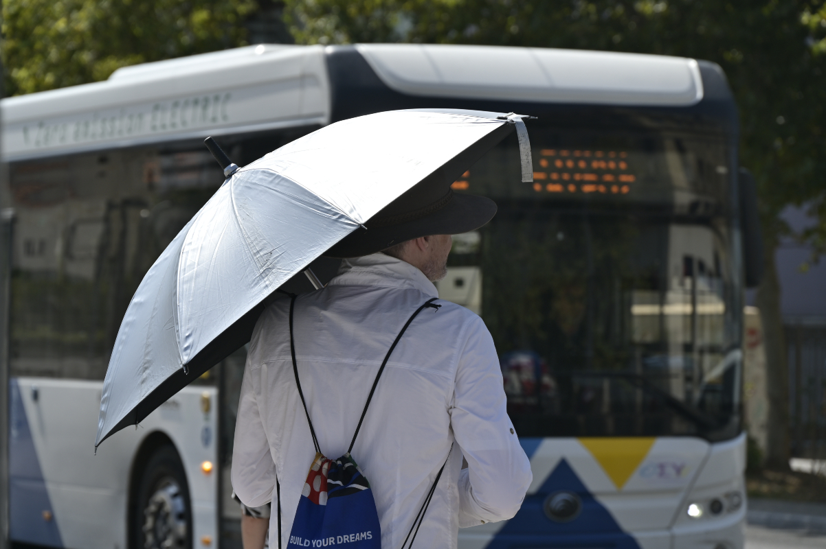 Καιρός αύριο: Ηλιοφάνεια και ζέστη το Σάββατο – Στους 36 βαθμούς ο υδράργυρος, έως 7 μποφόρ στο Αιγαίο