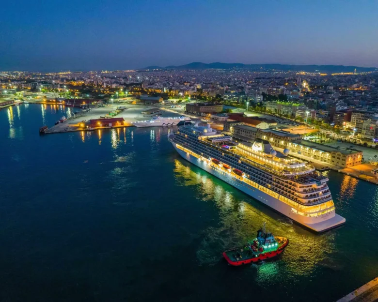 cruises