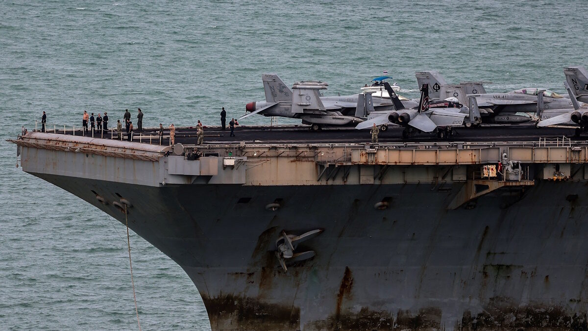 USS Abraham Lincoln