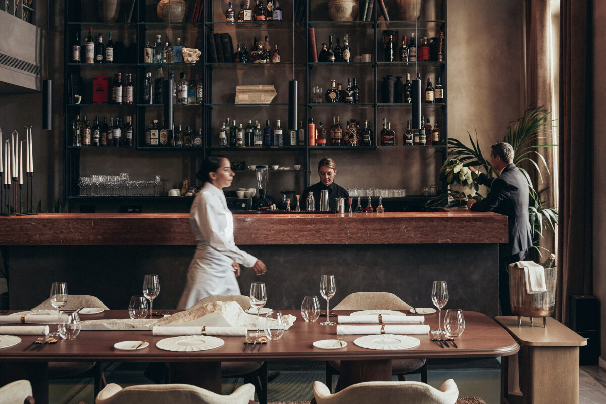 makris athens space