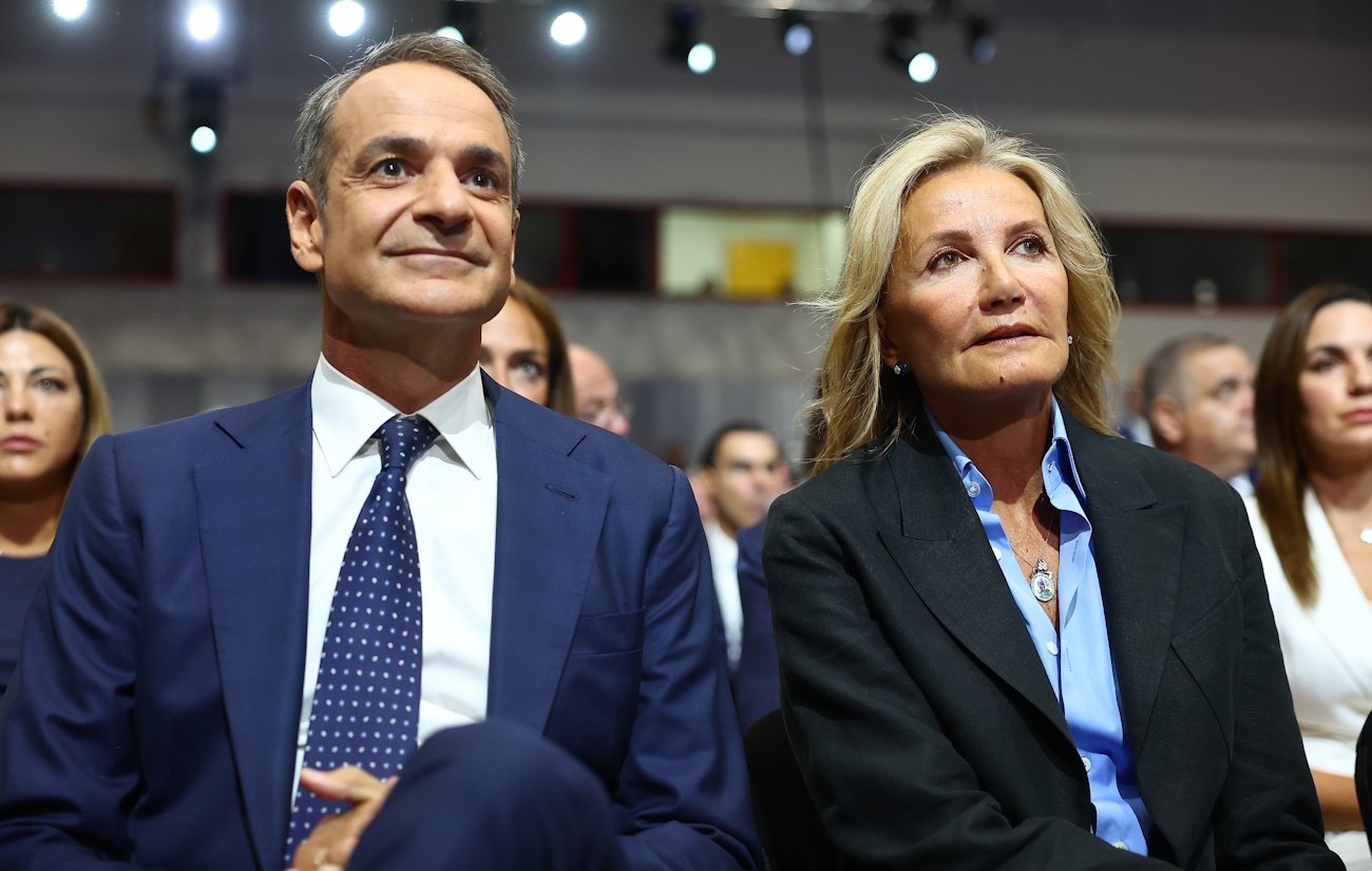 Μαρέβα Γκραμπόφσκι: Η βόλτα στην αγορά Μοδιάνο και το μήνυμα για τον Γιώργο Μυλωνάκη