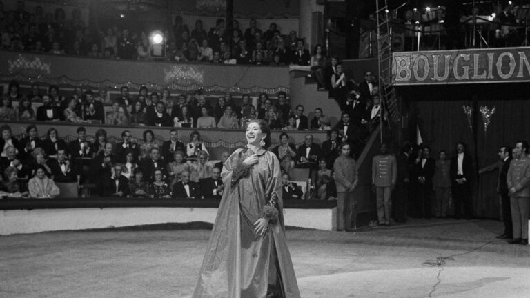Η Μαρία Κάλλας στο Παρίσι τον Απρίλιο του 1971