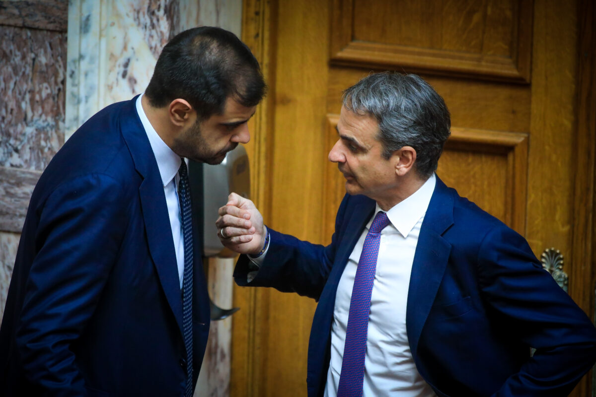 Τσουκαλάς κατά Μαρινάκη για κοστολόγηση προγράμματος του ΠΑΣΟΚ: «Αν του προτείνει ο Μητσοτάκης το ΥΠΟΙΚ, ας πει ότι δεν έχει χρόνο»
