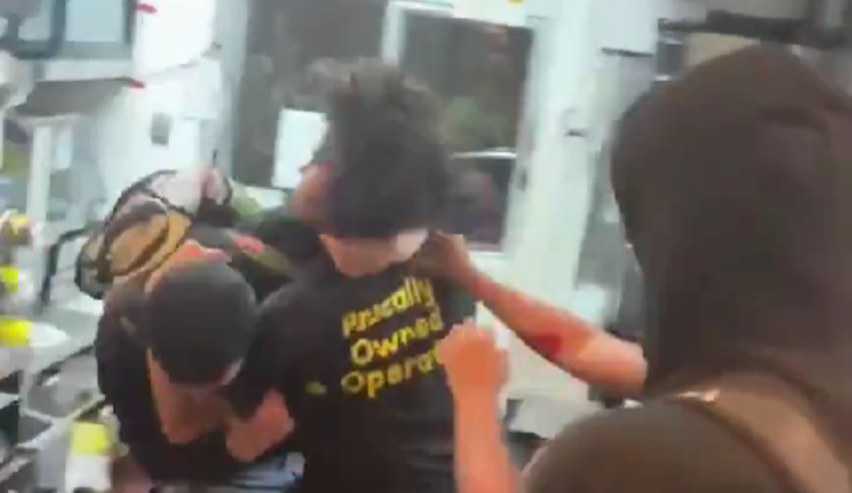 Άγρια επίθεση σε υπάλληλο fast food στη Μασσαχουσέτη