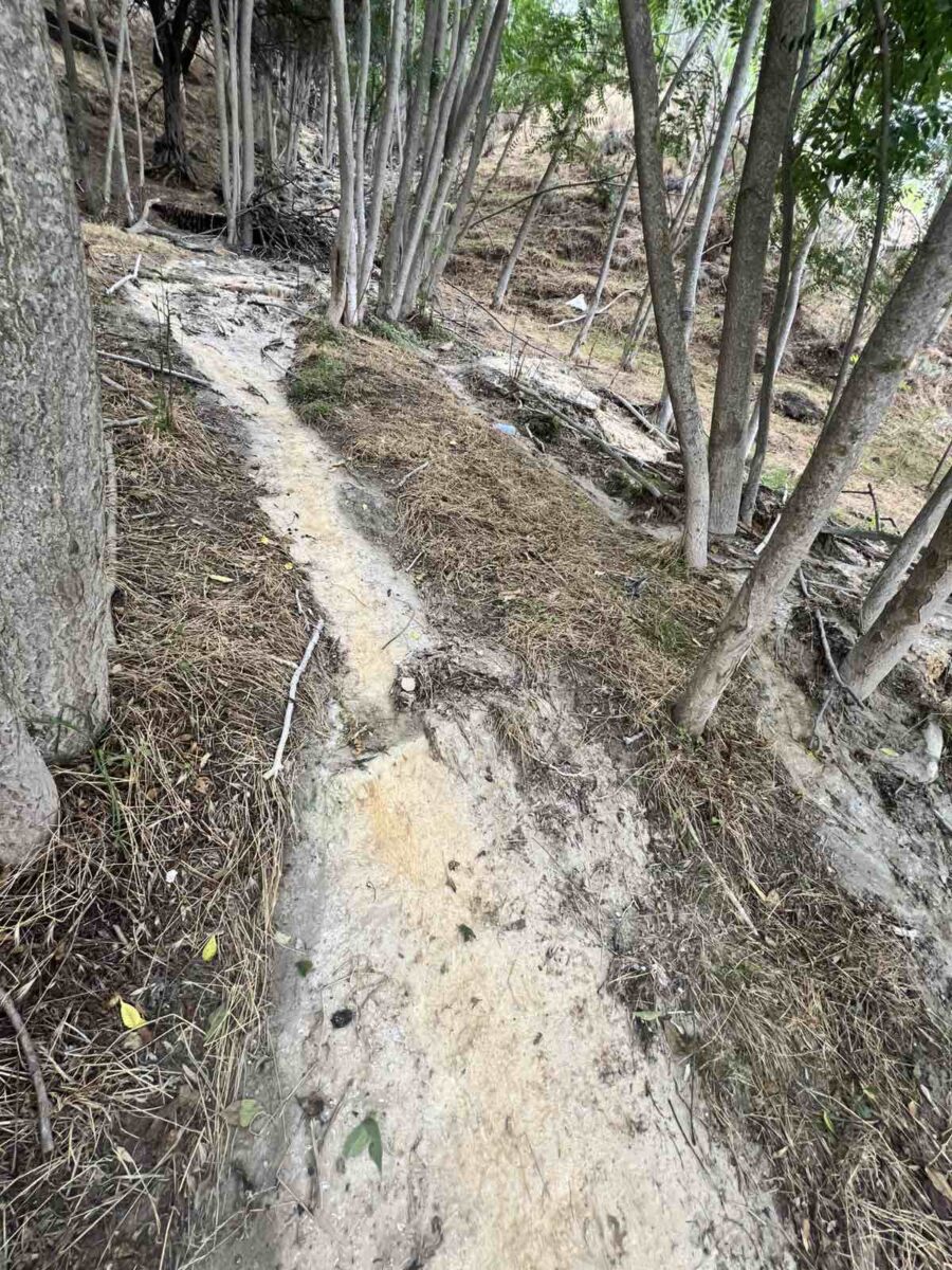 Εταιρεία πετούσε απόβλητα στον Κηφισό / ΕΛΑΣ