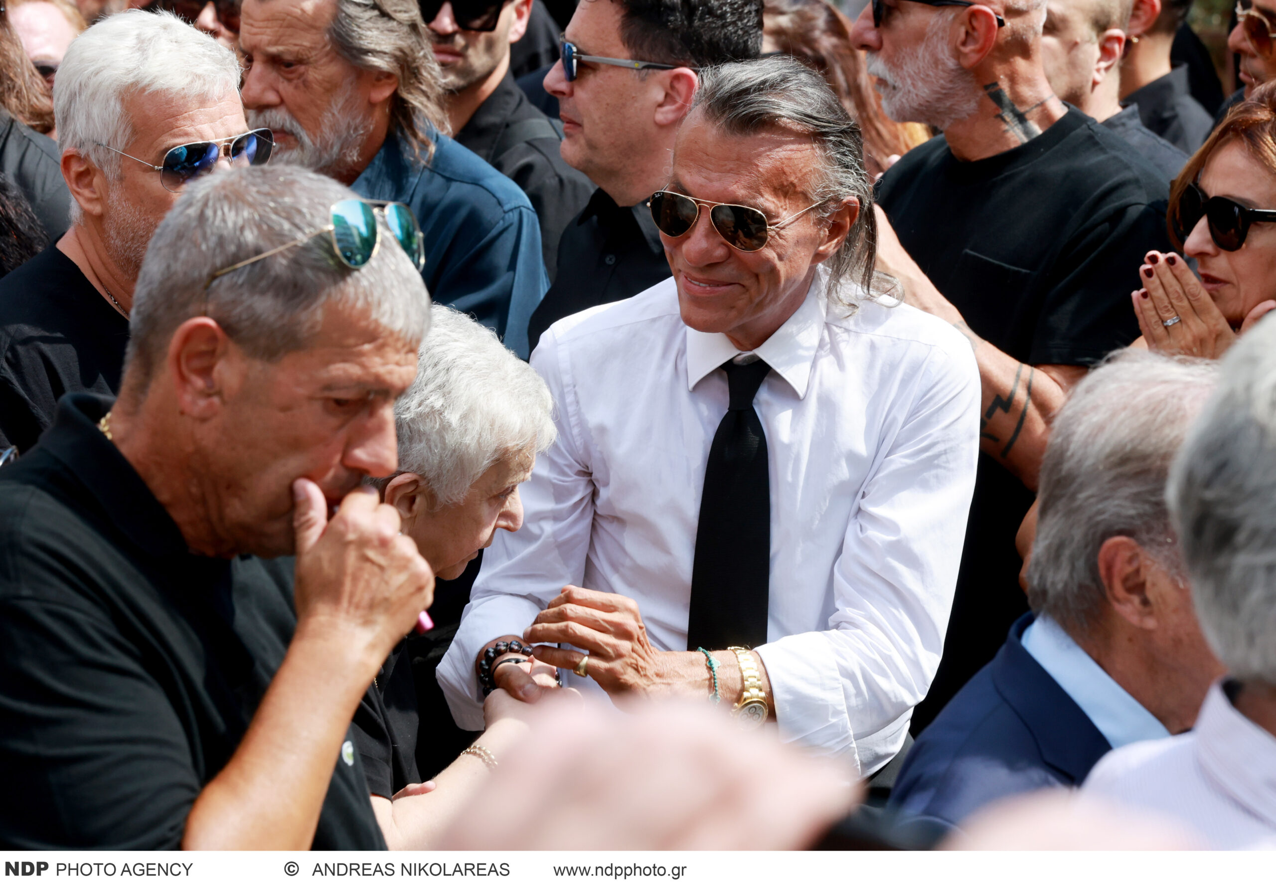 ndp-3373 NDPPHOTO / ΠΕΤΡΟΣ ΝΙΚΟΛΑΡΕΑΣ / ΑΝΔΡΕΑΣ ΝΙΚΟΛΑΡΕΑΣ