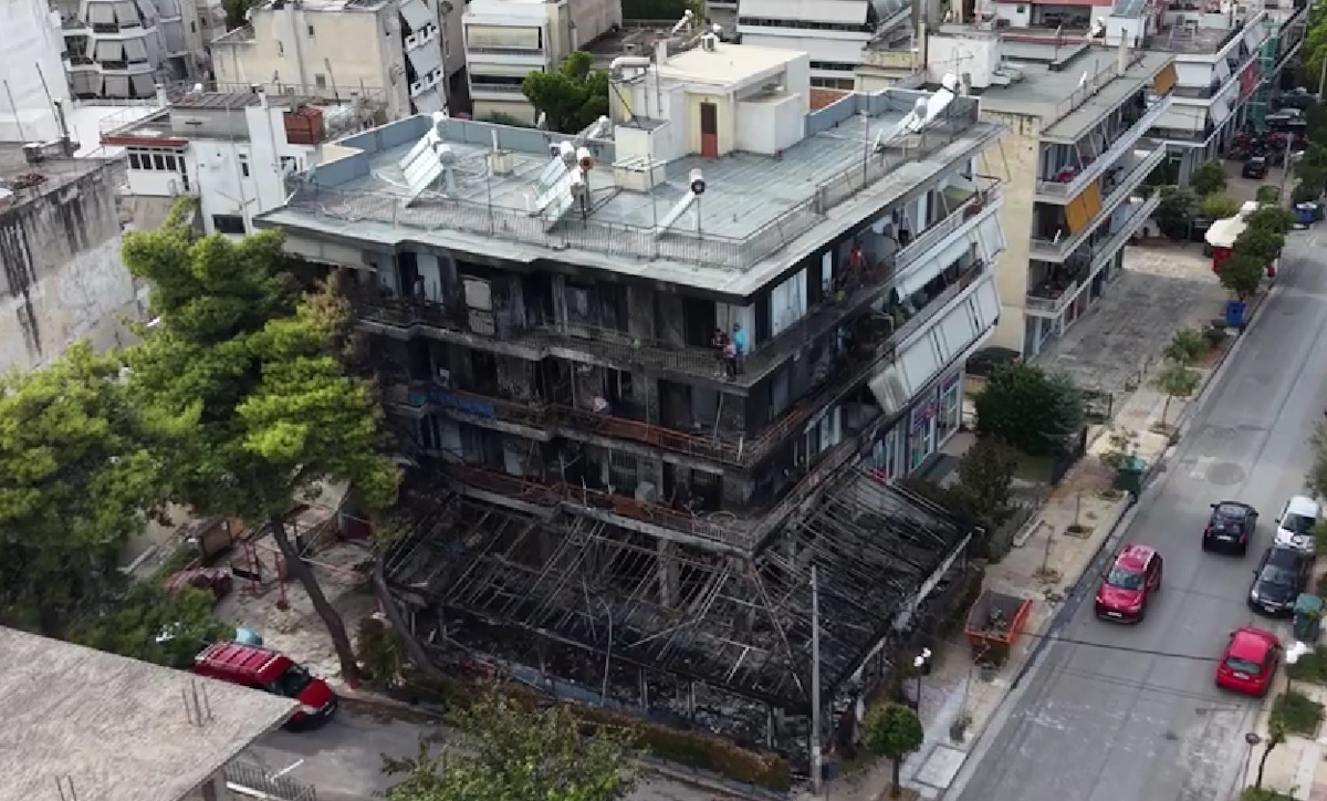 Τεράστιες οι ζημιές από τη φωτιά στην πολυκατοικία της Νέας Ιωνίας