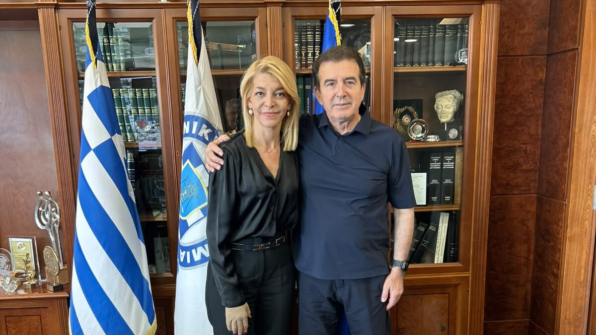 Αφροδίτη Νέστορα και Μιχάλης Χρυσοχοΐδης