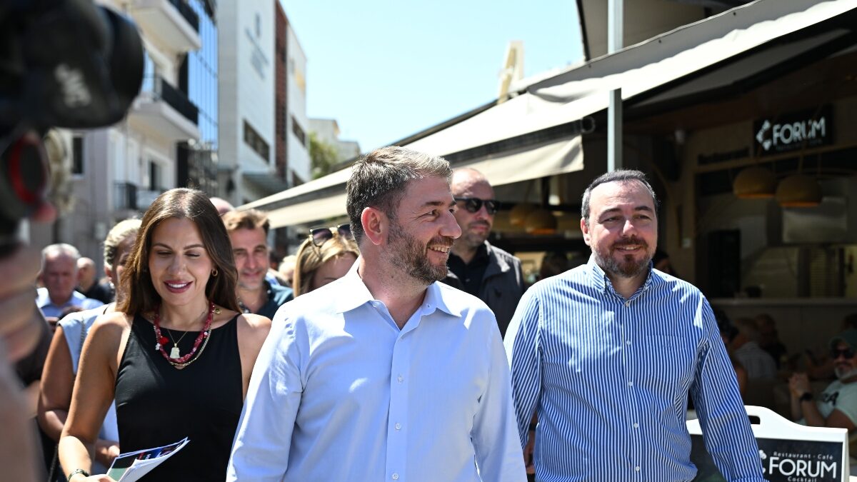Ο Νίκος Ανδρουλάκης στο Ηράκλειο