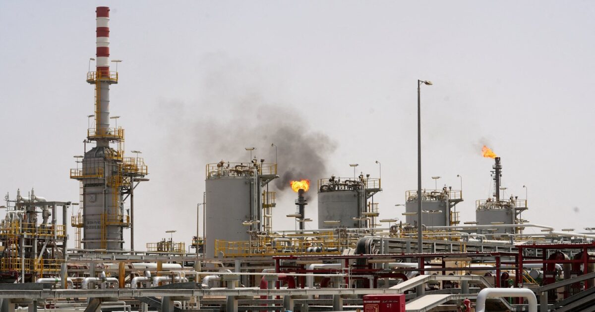 Τα 96 δολάρια έφτασε το Brent, άλμα για το φυσικό αέριο Τα 96 δολάρια έφτασε το Brent, άλμα για το φυσικό αέριο
