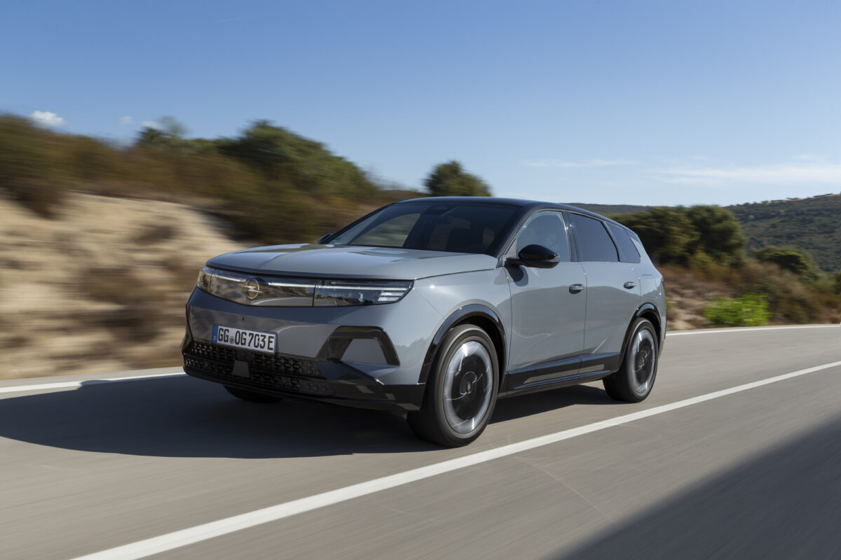 opel-grandland-electric-awd
