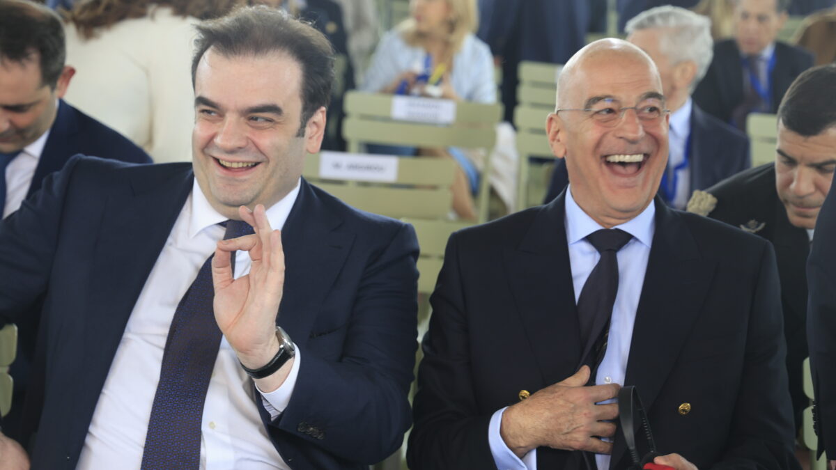 Πιερρακάκης και Δένδιας