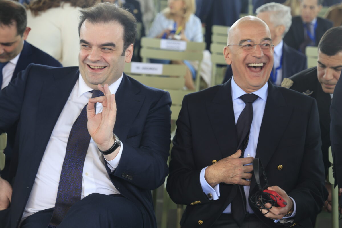 Δημοσκόπηση Alco: Δένδιας και Πιερρακάκης στους πιο επιτυχημένους υπουργούς – Το 51% ανησυχεί για θερμό επεισόδιο με την Τουρκία