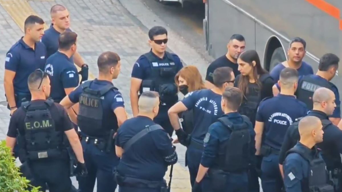 Η Ρούλα Πισπιρίγκου