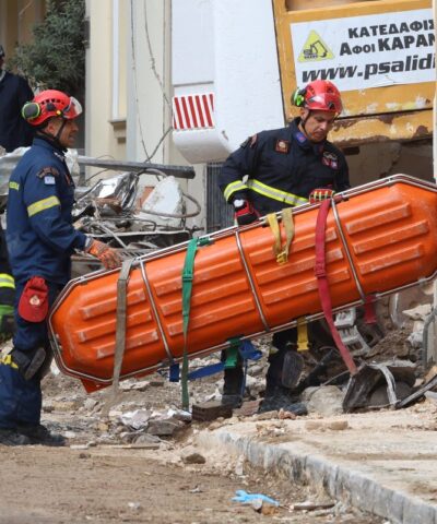 Κατάρρευση κτιρίου στην Πλάκα