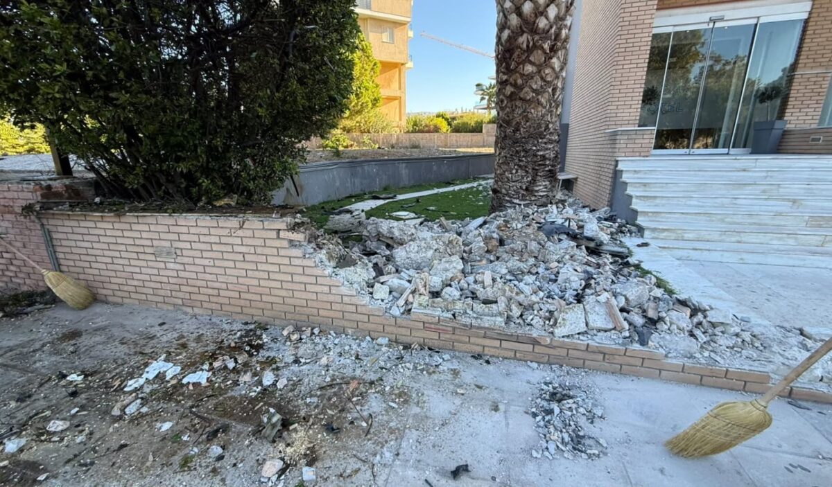 Τροχαίο στην Ποσειδώνος: Νεκροί οι 3 επιβαίνοντες του αυτοκινήτου που ανετράπη – Σε κρίσιμη κατάσταση οι 2 τραυματίες