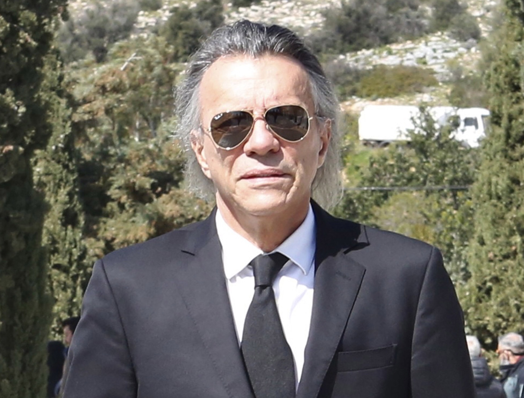 Ηλίας Ψινάκης: «Με λυπήθηκα και λυπήθηκα πάρα πολύ τους πλούσιους με σκάφη» – Το σόου με τον Σάκη Ρουβά