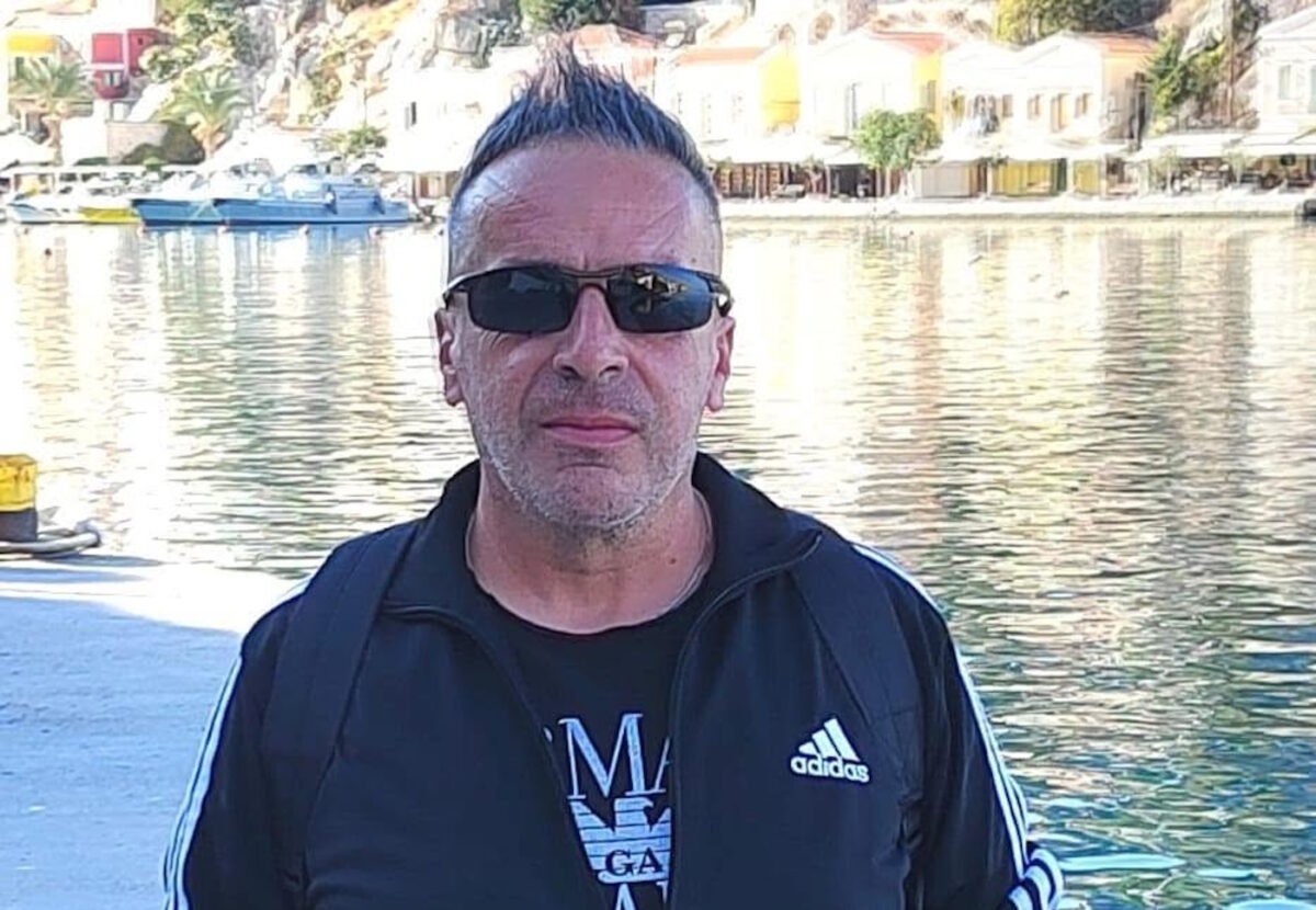Ρόδος: «Ακούσαμε ότι σκοτώθηκε πυροσβέστης, μετά έμαθα ότι ήταν το παιδί μου» - Τα συγκλονιστικά λόγια της μητέρας του
