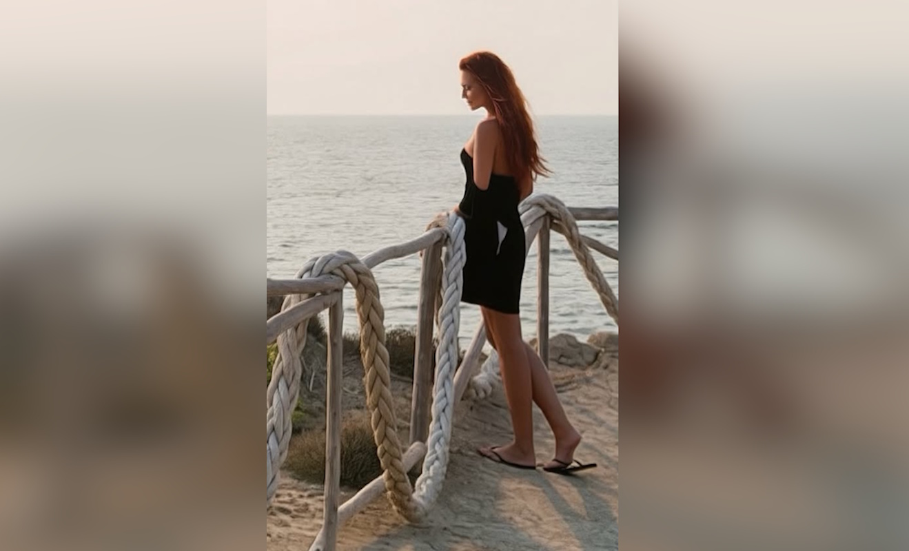 Η Σίσσυ Χρηστίδου συνεχίζει τις διακοπές της στο πλευρό του συντρόφου της στην Κέρκυρα – Η απόδραση στην Ερείκουσα