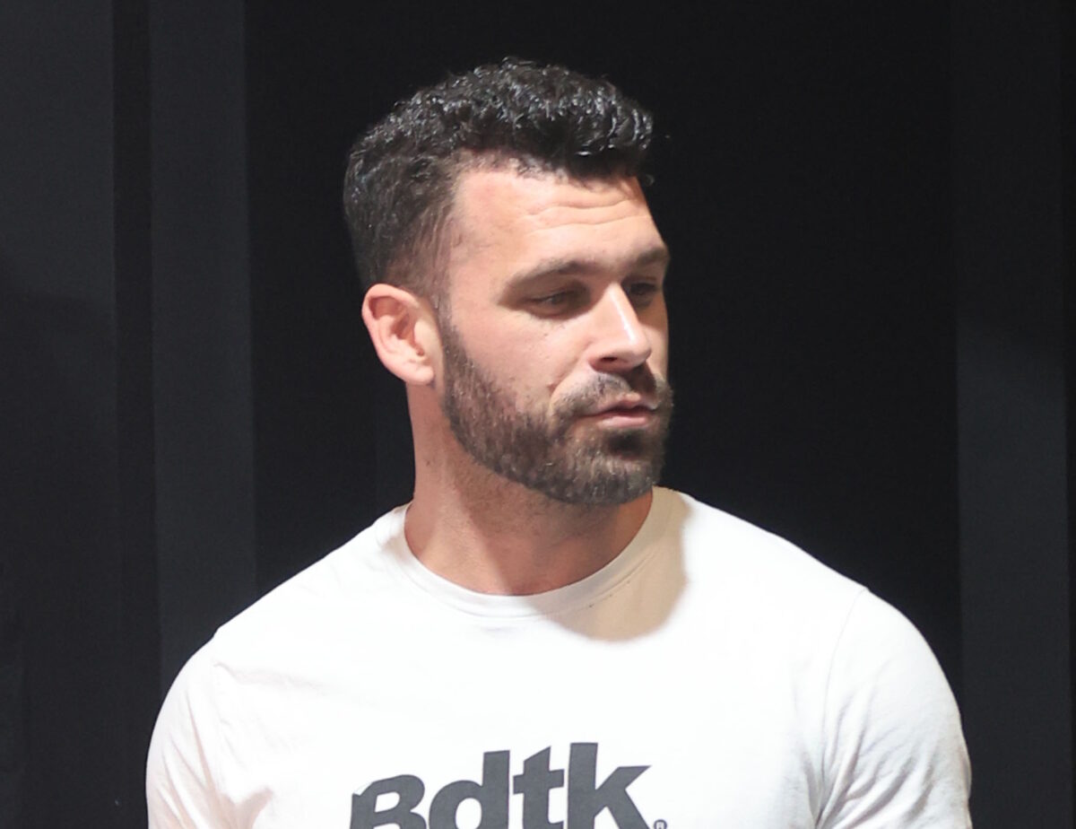 Στάθης Σχίζας για Σταύρο Φλώρο: «Χέρι που σε ταΐζει δεν το δαγκώνεις», η σύστασή του στον τραυματία του Survivor