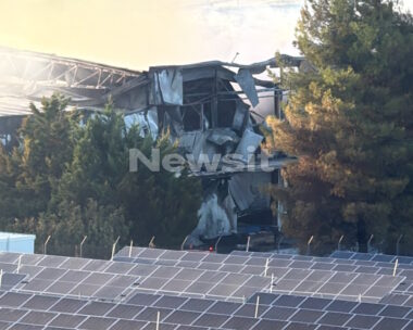 Τμήμα του Phantom βρίσκεται μέσα στο εργοστάσιο