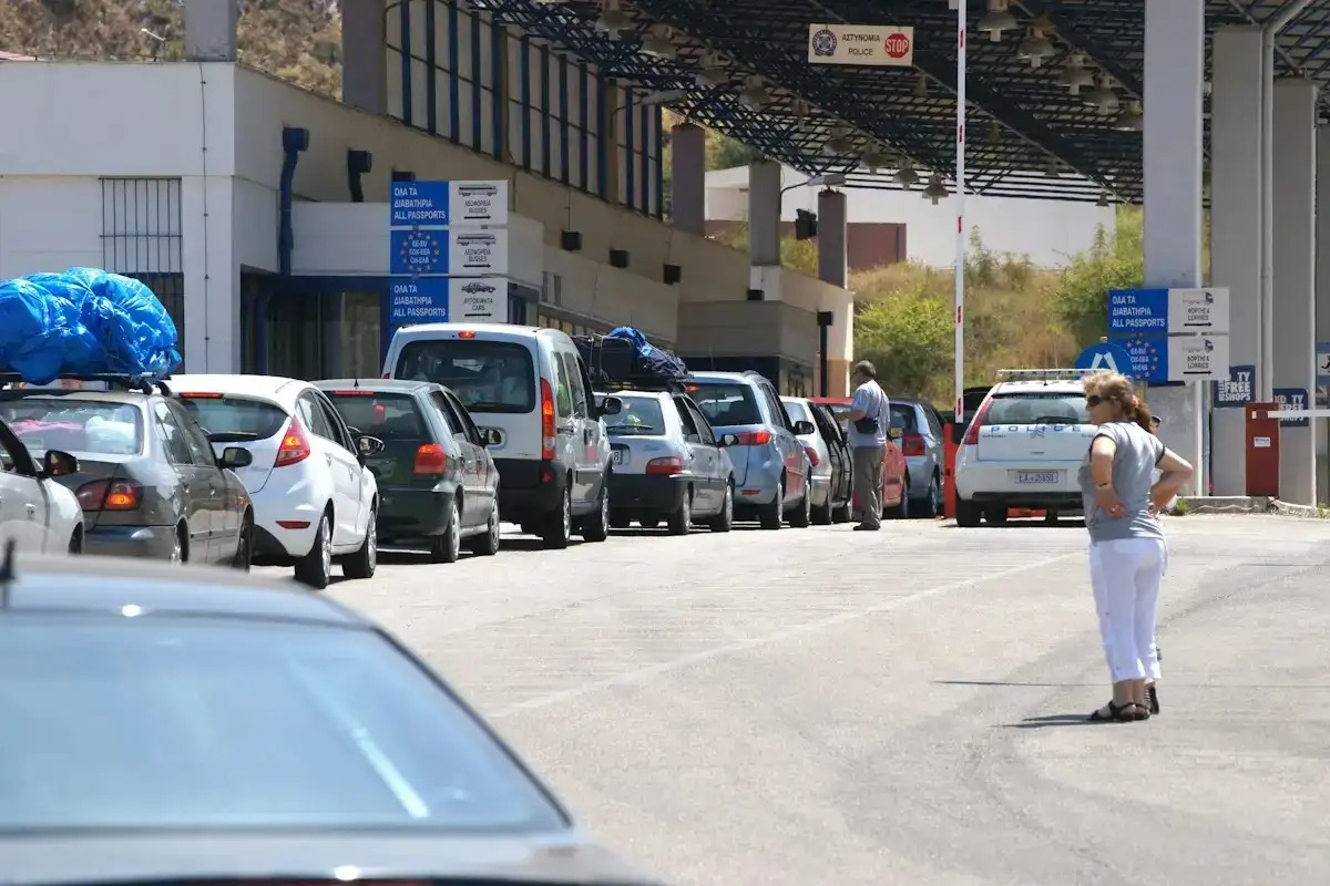 ΑΑΔΕ: Μνημόνιο συνεργασίας με τις Βρετανικές Αρχές για καταπολέμηση λαθρεμπορίου και τελωνειακών απατών
