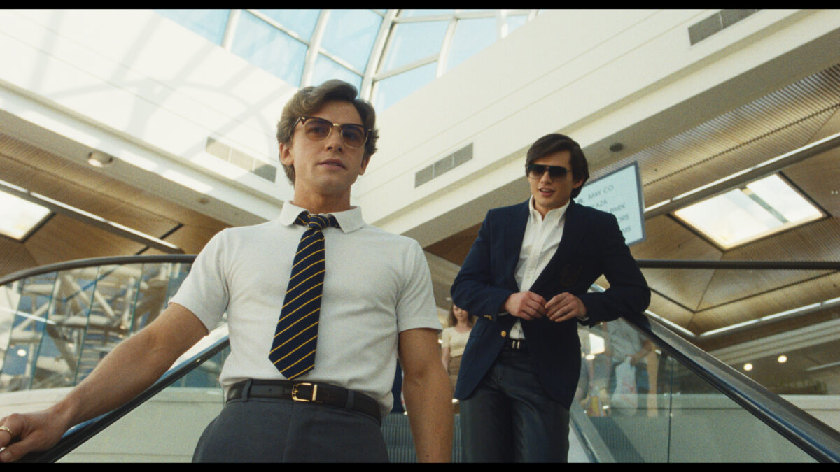 FX's The Shards -- "Pilot" -- Season 1, Episode 1 (Airs Wednesday, August 5) -- Pictured: (i-r) Igby Rigney as Bret, Homer Gere as Robert Mallory.CR: FX