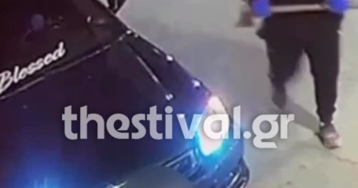 Θεσσαλονίκη: Η στιγμή που ληστές μπουκάρουν με τσεκούρι και λοστό σε βενζινάδικο Θεσσαλονίκη: Η στιγμή που ληστές μπουκάρουν με τσεκούρι και λοστό σε βενζινάδικο