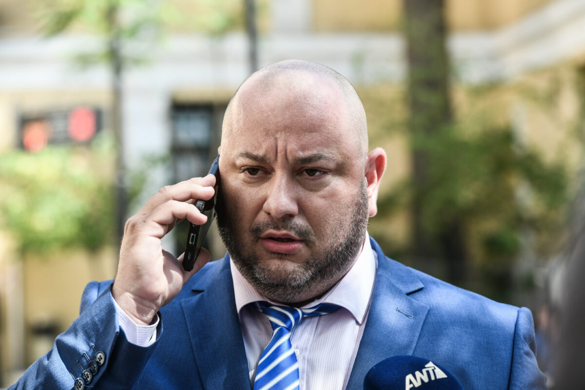 Ανδρέας Θεοδωρόπουλος: Προϊόν AI το ηχητικό που ακούγεται να χτυπάω τον γιο μου – Είναι όλα στημένα