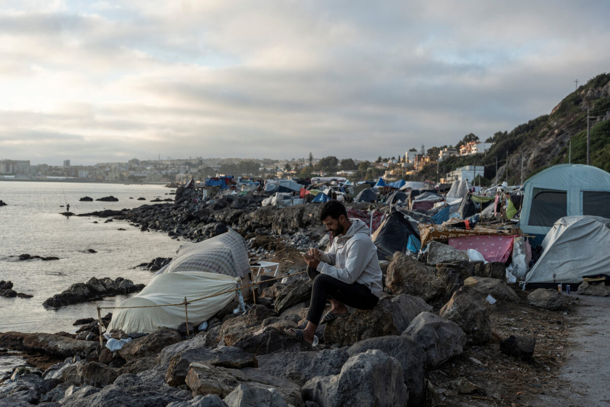 Ισπανία: Παραιτήθηκε ο κυβερνητικός εκπρόσωπος στη Θέουτα εν μέσω μεταναστευτικής κρίσης – Δεχόταν απειλές έξω από το σπίτι του