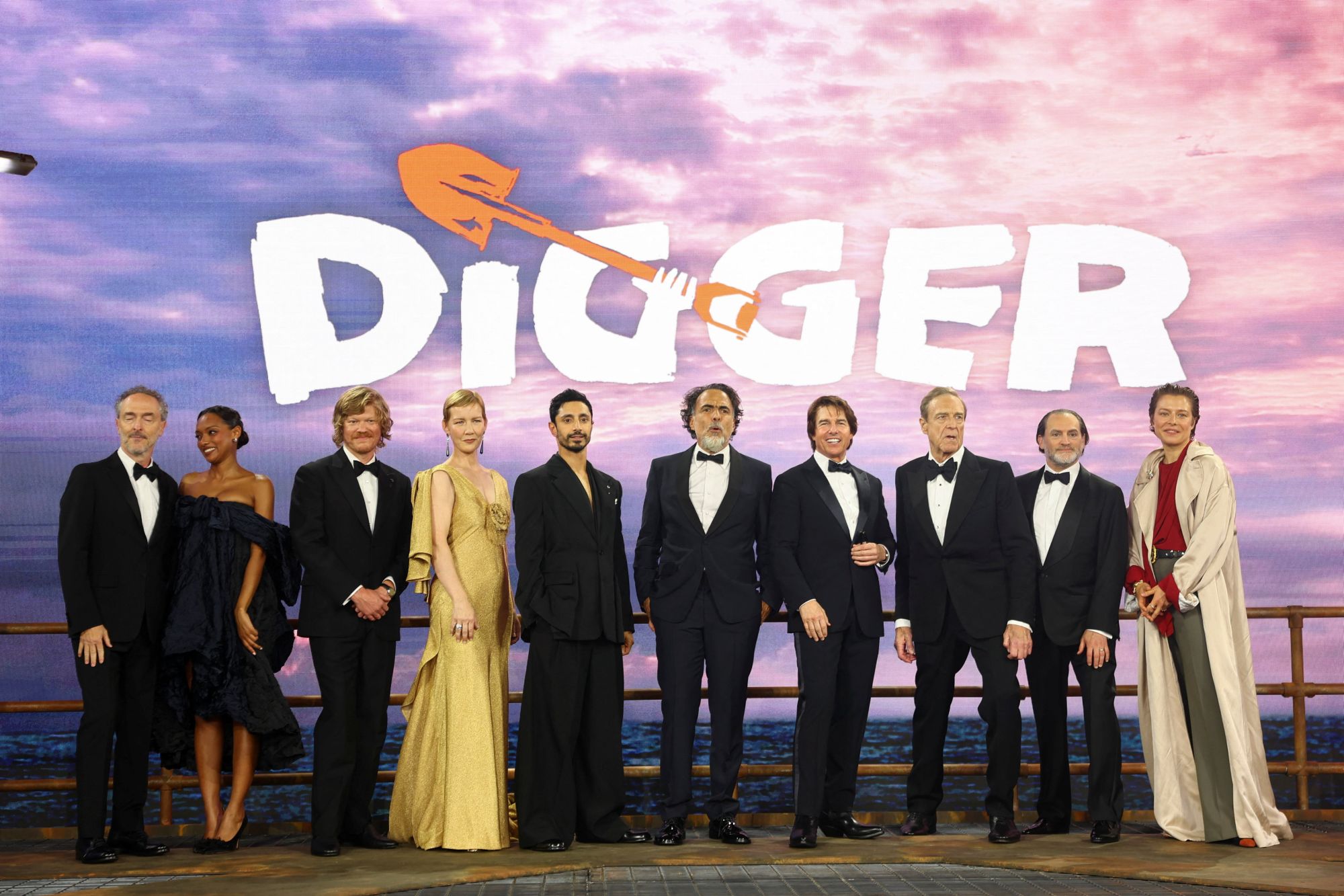 Το καστ του «Digger»