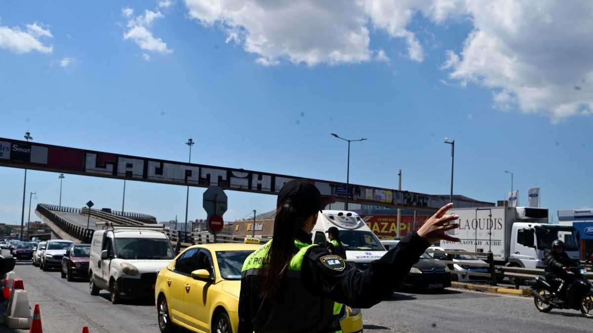 Γυναίκα τροχονόμος