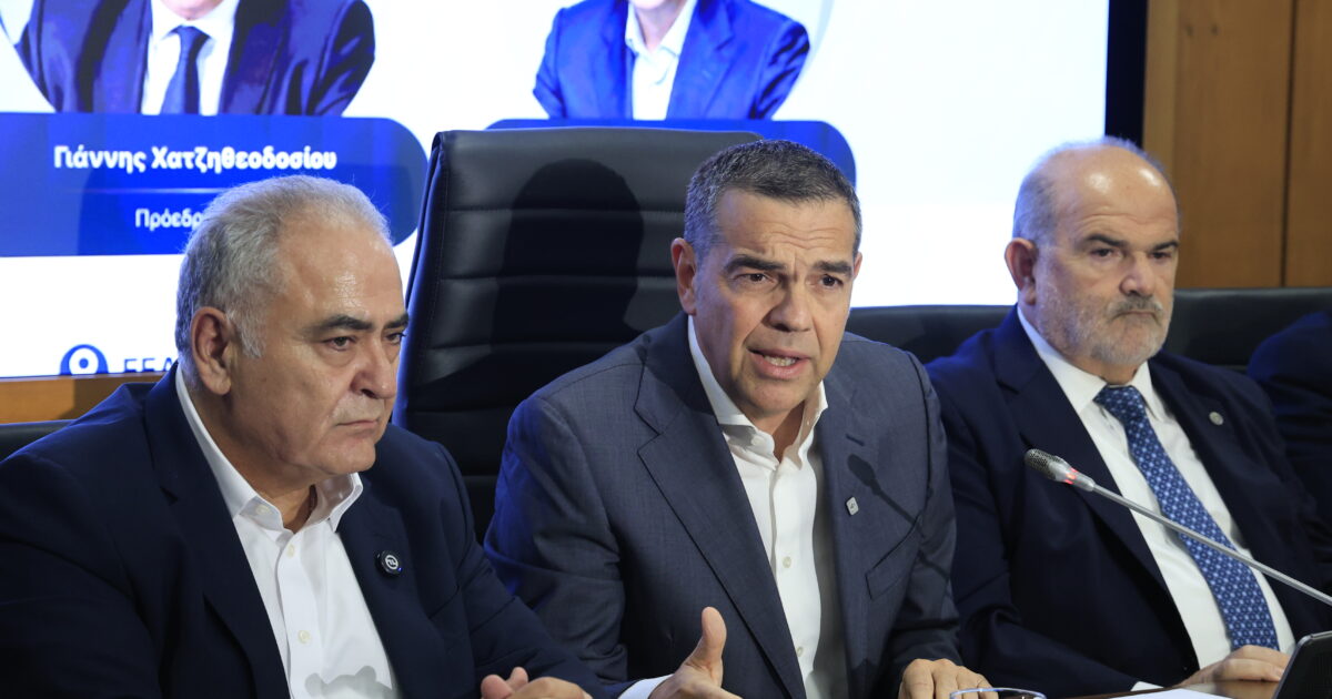 Αλέξης Τσιπρας: Η χώρα χρειάζεται αλλαγή παραγωγικού μοντέλου Αλέξης Τσιπρας: Η χώρα χρειάζεται αλλαγή παραγωγικού μοντέλου