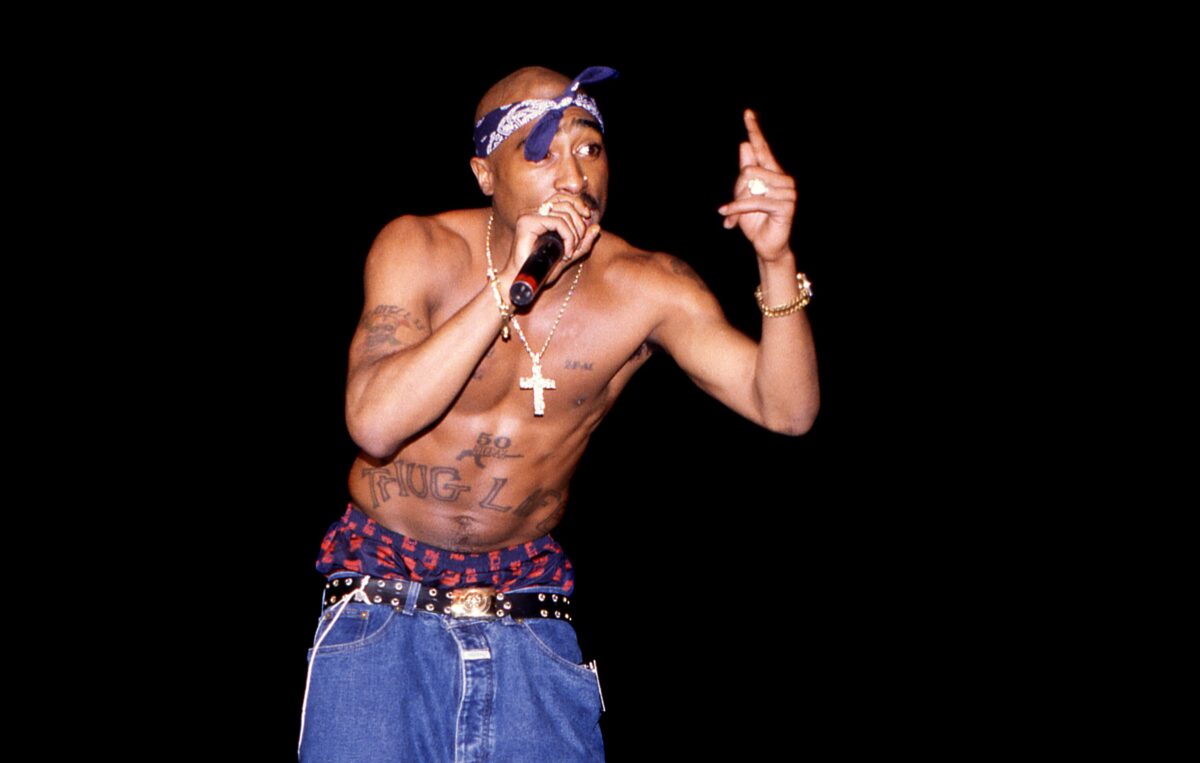 Ο ράπερ Tupac Shakur