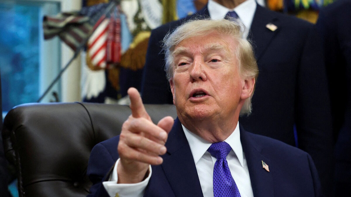 US President Donald Trump takes questions during the announcement of a Minnesota company's plan to build a $15 billion steel mill in Iowa, at the Oval Office at the White House in Washington, D.C., US, September 28, 2026.