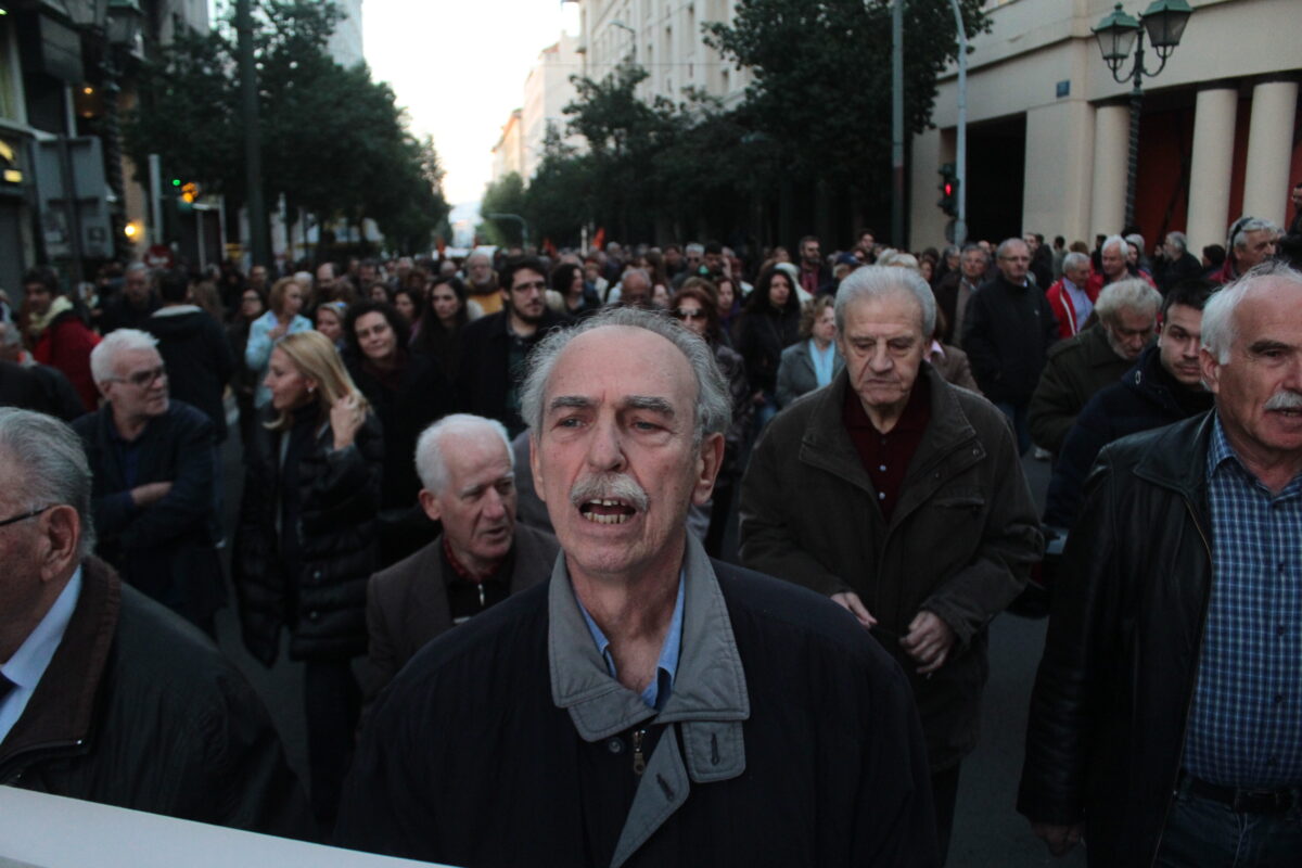 Σπύρος Χαλβατζής, ΚΚΕ