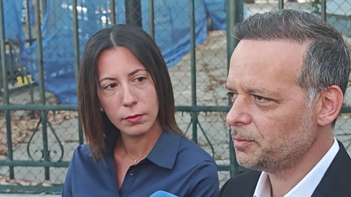 Κυψέλη: Ο Χάρης Δούκας κατέθεσε στην Εισαγγελία το πόρισμα για τις ρωγμές σε κτίρια – «Καθιζήσεις τέσσερις φορές πάνω από το κανονικό»