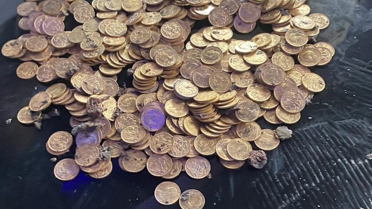 Χρυσές λίρες